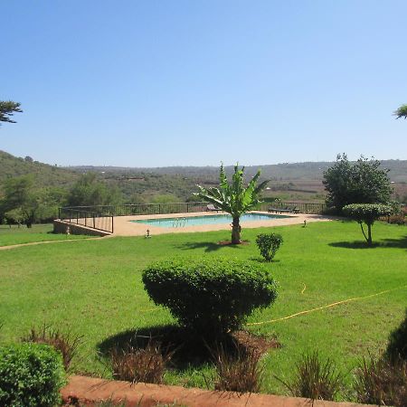 Olea Africana Lodge Karatu Esterno foto