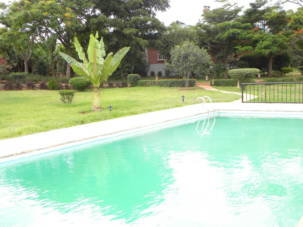 Olea Africana Lodge Karatu Esterno foto